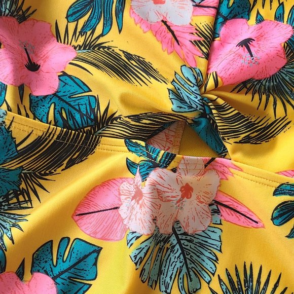 Lot of 3 Girls Swim Sets | Size Medium | Art Class (2), Cat & Jack (1) - Picture 11 of 15